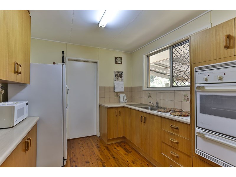 3 Veronica Court, Centenary Heights QLD 4350