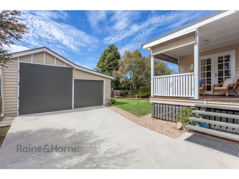 130 Holberton Street, Newtown QLD 4350
