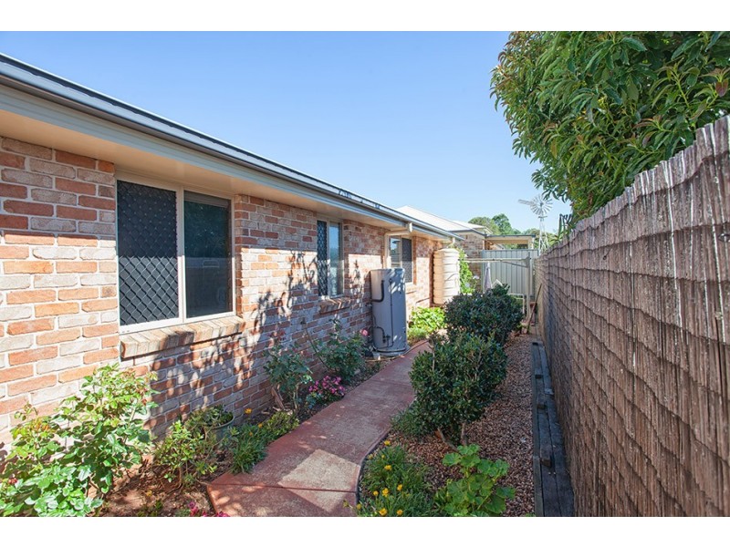 4/58 Tara Street, Wilsonton QLD 4350