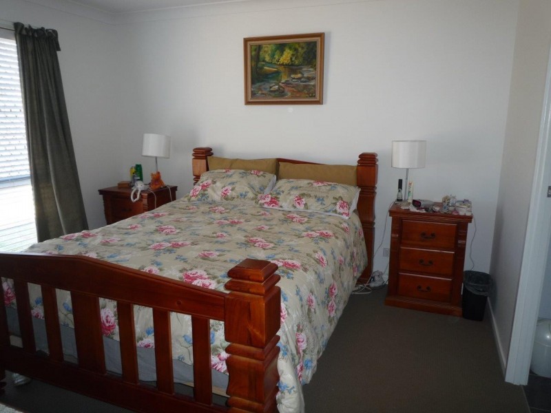 5 Clive Street, Oakey QLD 4401