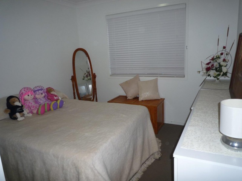 5 Clive Street, Oakey QLD 4401