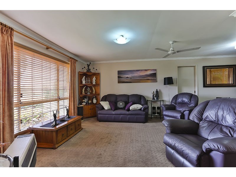 23 Armstrong Street, Wilsonton QLD 4350