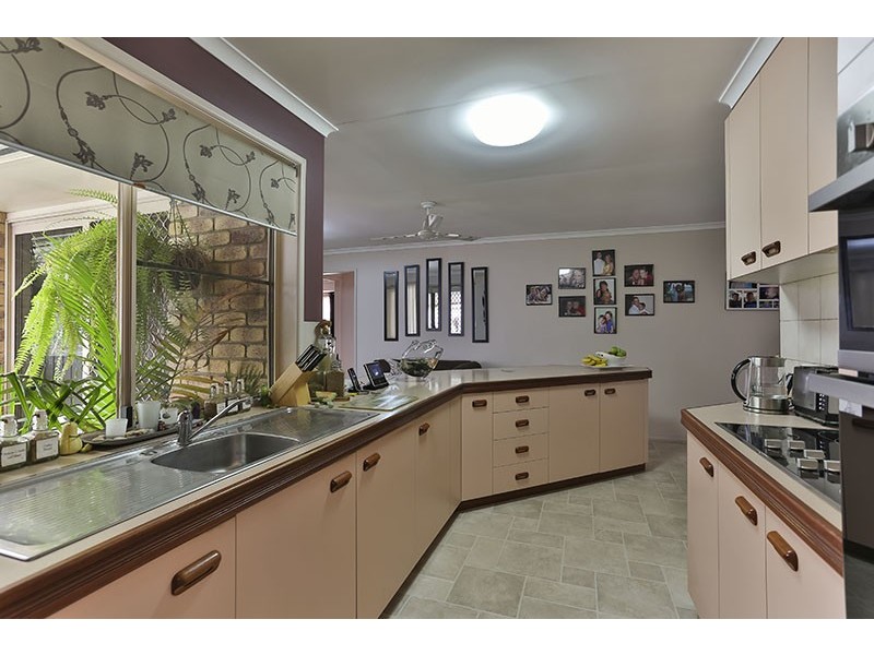 23 Armstrong Street, Wilsonton QLD 4350