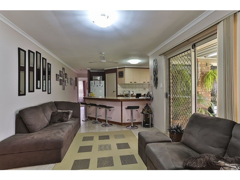 23 Armstrong Street, Wilsonton QLD 4350