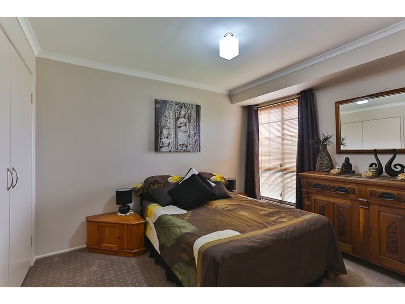 23 Armstrong Street, Wilsonton QLD 4350
