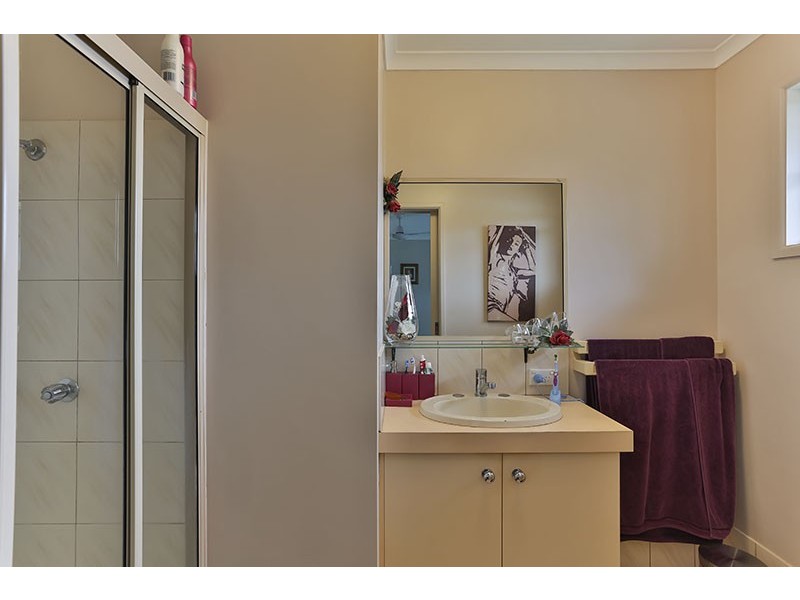 23 Armstrong Street, Wilsonton QLD 4350