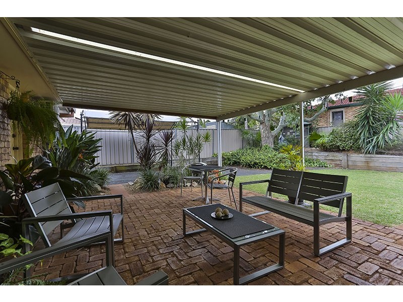 23 Armstrong Street, Wilsonton QLD 4350