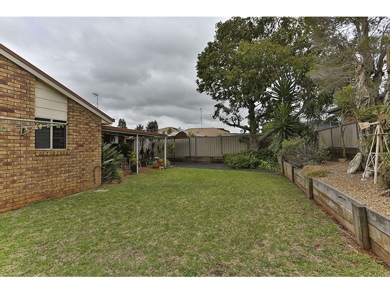 23 Armstrong Street, Wilsonton QLD 4350