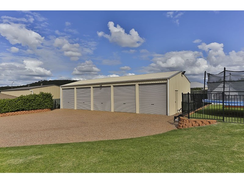 15 – 17 Bronte Street, Westbrook QLD 4350