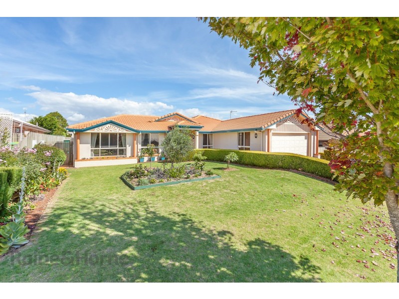 30 Paulene Crescent, Kearneys Spring QLD 4350