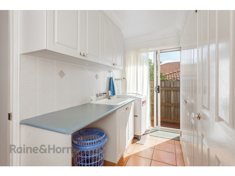30 Paulene Crescent, Kearneys Spring QLD 4350