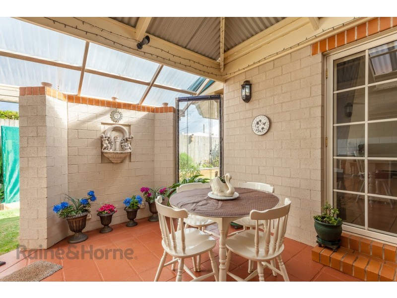 30 Paulene Crescent, Kearneys Spring QLD 4350