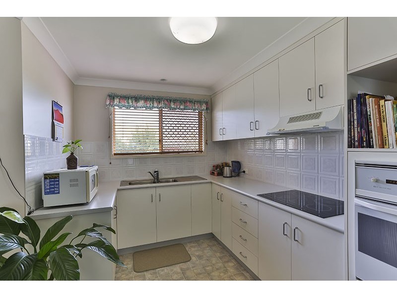 23 Dandelion Drive, Middle Ridge QLD 4350
