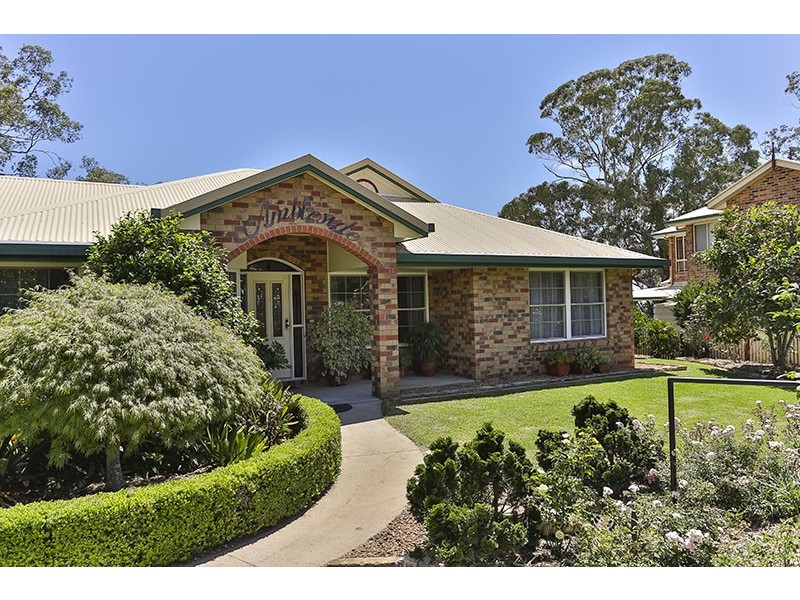13 Windemere Terrace, Mount Lofty QLD 4350