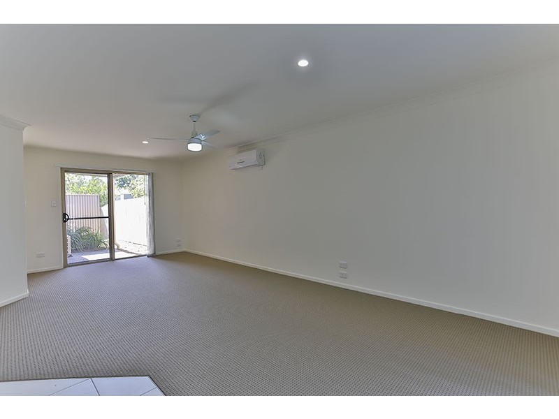 7/98 Main Street, Westbrook QLD 4350