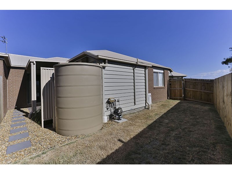 7/98 Main Street, Westbrook QLD 4350