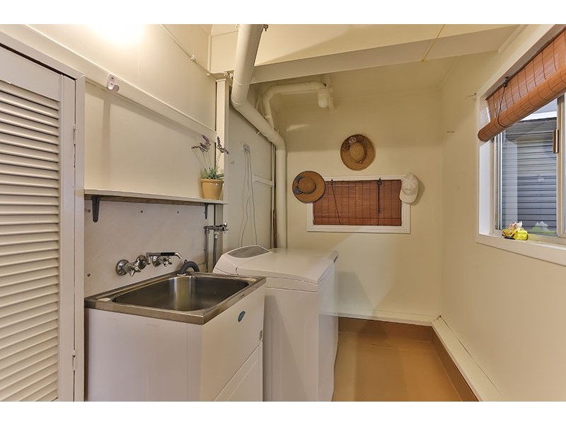 27 Cohoe Street, Cnr of Adina Street, Rangeville QLD 4350