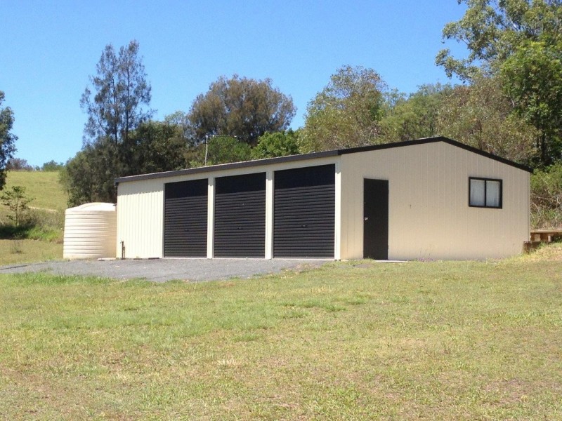 15 Karene Court, Withcott QLD 4352