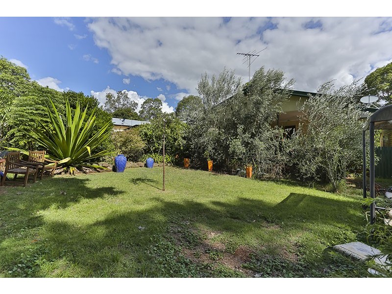 65A Alford Street, Mount Lofty QLD 4350