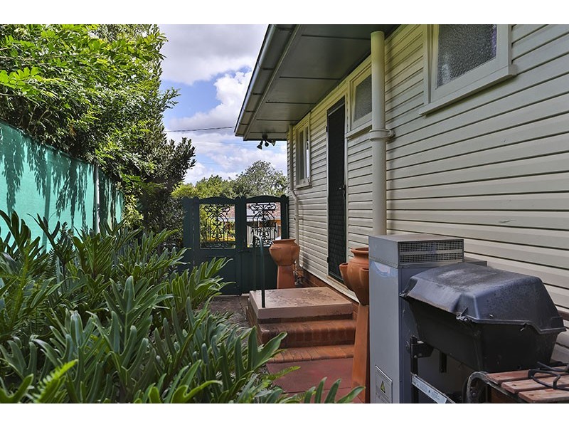 65A Alford Street, Mount Lofty QLD 4350