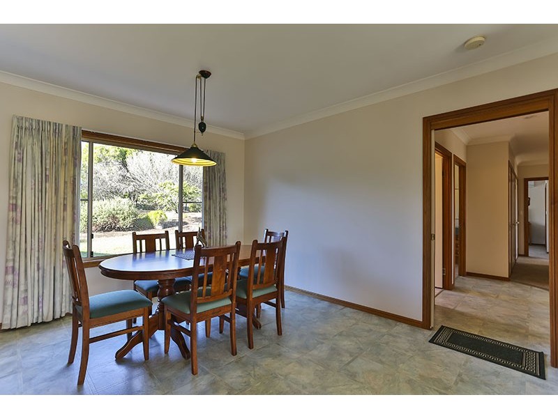 1 Joy-Anne Court, Vale View QLD 4352