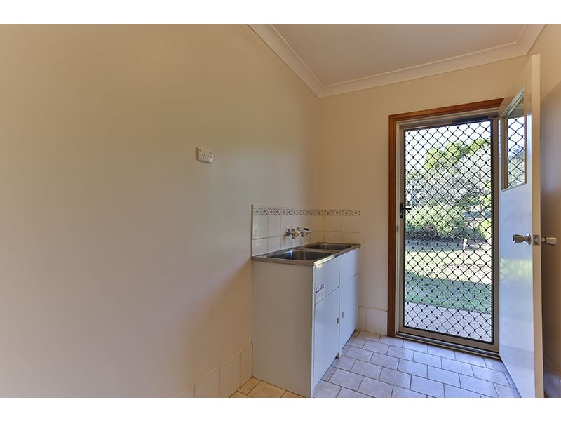 1 Joy-Anne Court, Vale View QLD 4352