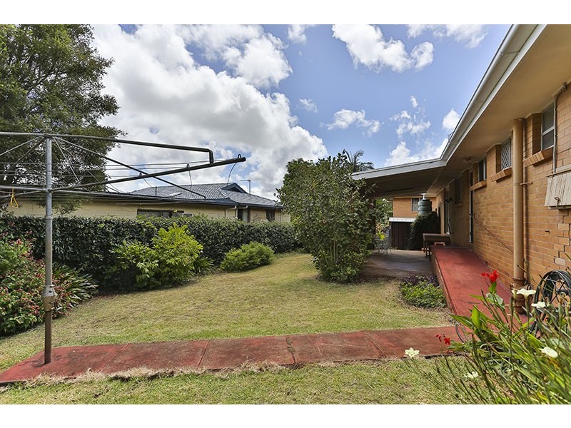 3 Veronica Court, Centenary Heights QLD 4350