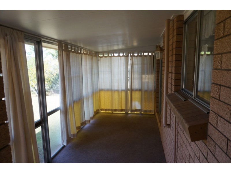 47 Sardon Street, Centenary Heights QLD 4350