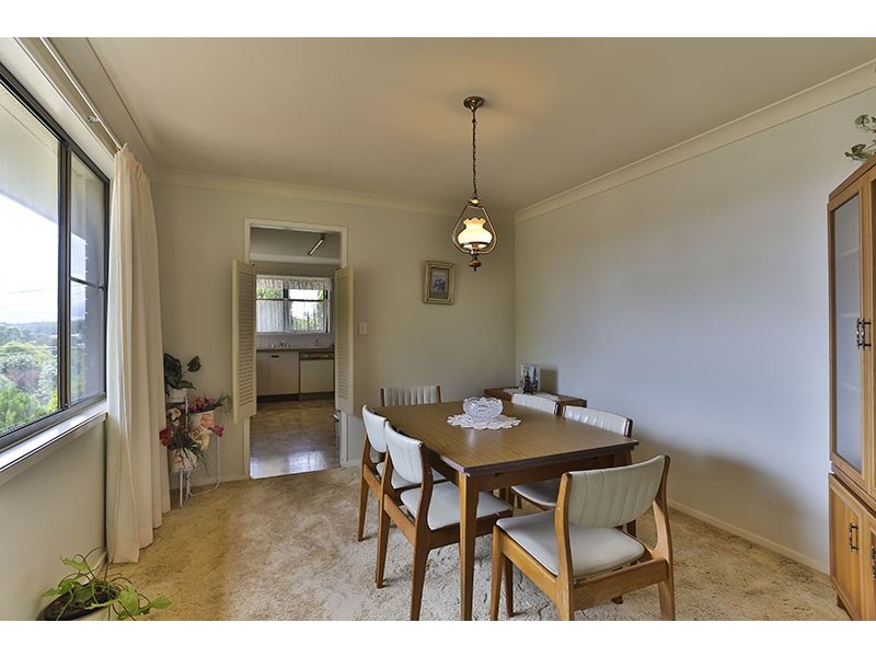 4 Ruth Street, Centenary Heights QLD 4350