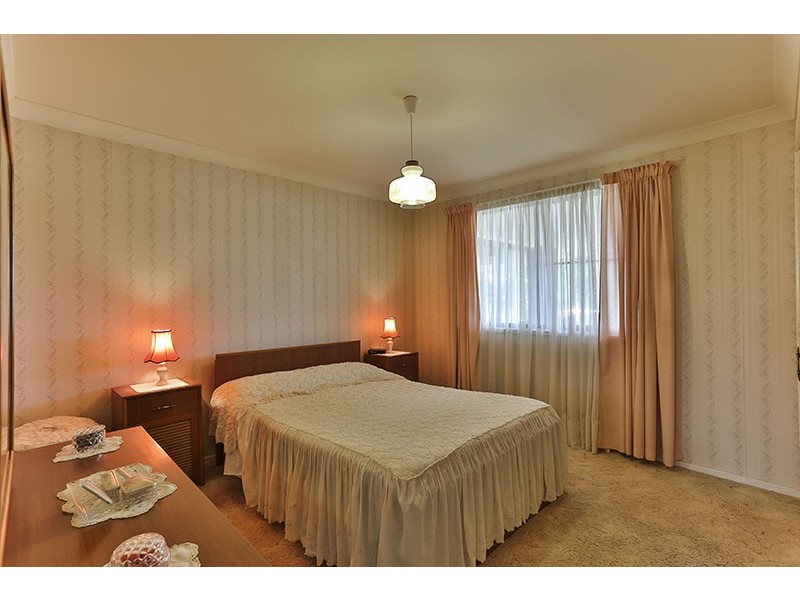 4 Ruth Street, Centenary Heights QLD 4350