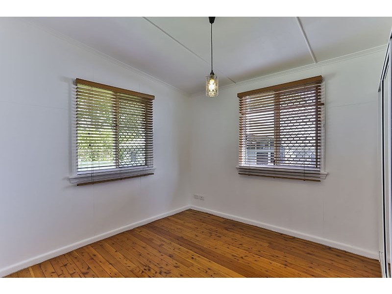 12 Shiel Street, Rangeville QLD 4350