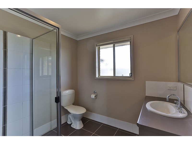 52 Belclaire Drive, Westbrook QLD 4350