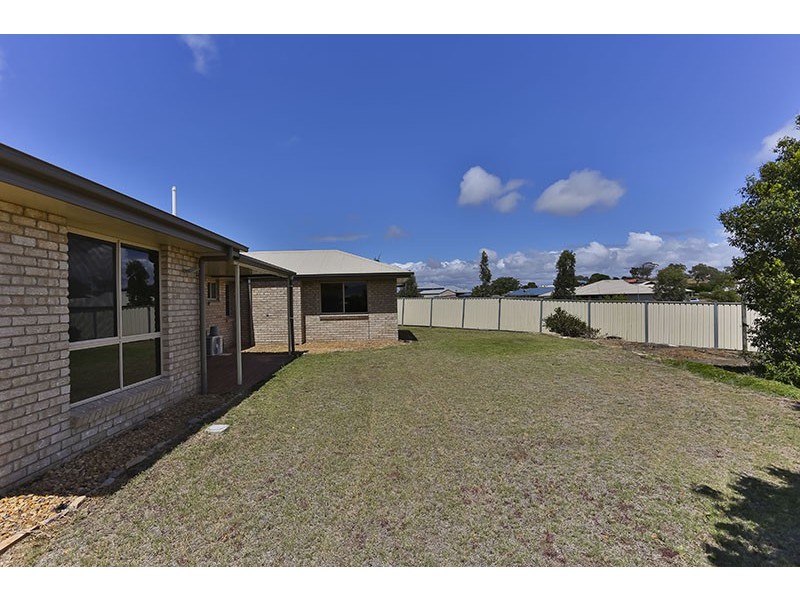 52 Belclaire Drive, Westbrook QLD 4350