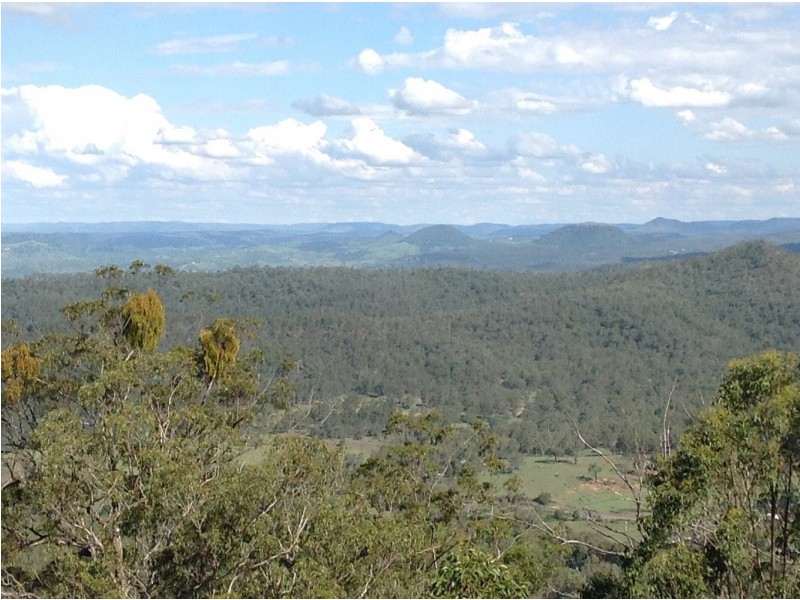 214 Happy Valley Road, Cabarlah QLD 4352