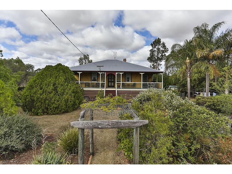 4 Ramsay Street, Cambooya QLD 4358