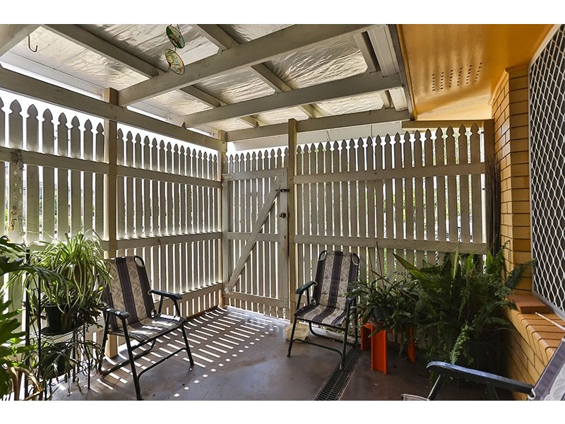 5 Sampson Street, Wilsonton QLD 4350