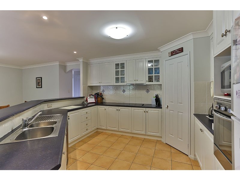 43 Belclaire Drive, Westbrook QLD 4350