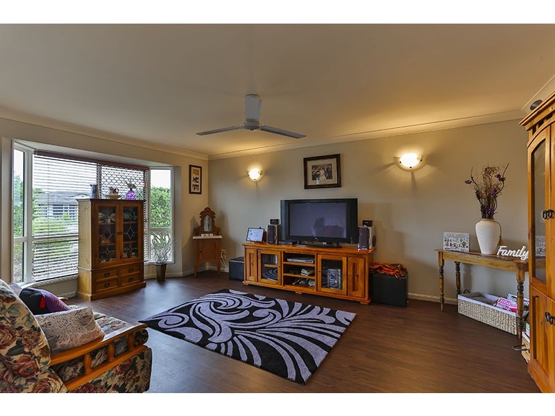 43 Belclaire Drive, Westbrook QLD 4350