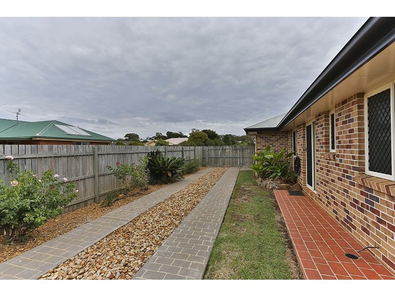 43 Belclaire Drive, Westbrook QLD 4350