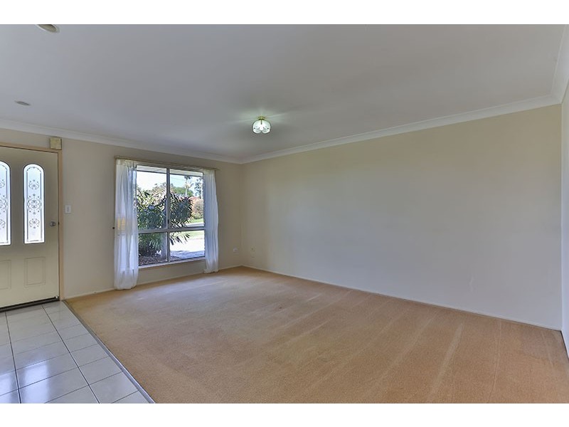 37 Seppelt Street, Wilsonton Heights QLD 4350