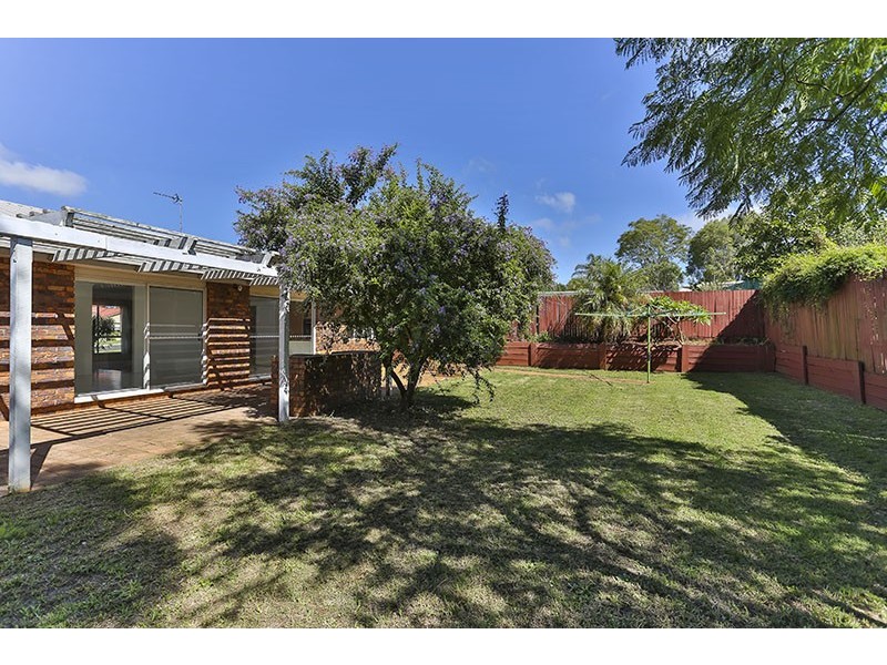 37 Seppelt Street, Wilsonton Heights QLD 4350