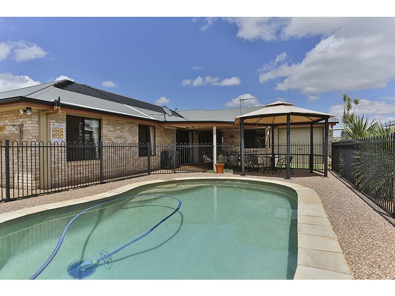 22 Hinchliffe Drive, Kearneys Spring QLD 4350