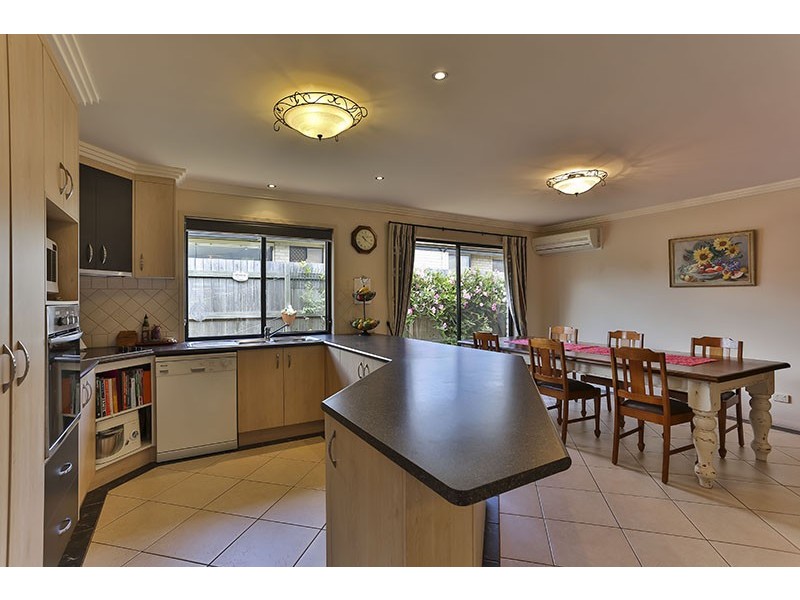 22 Hinchliffe Drive, Kearneys Spring QLD 4350