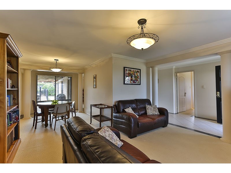 22 Hinchliffe Drive, Kearneys Spring QLD 4350