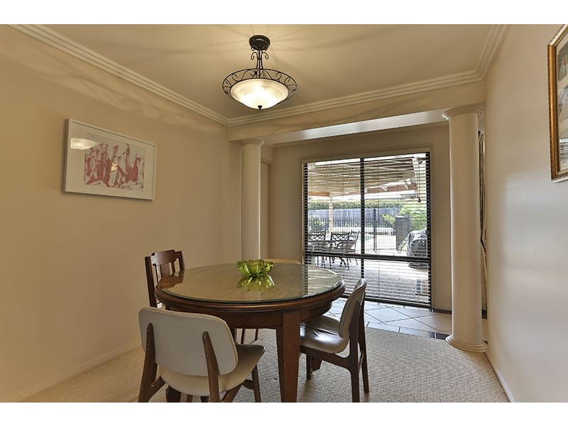 22 Hinchliffe Drive, Kearneys Spring QLD 4350