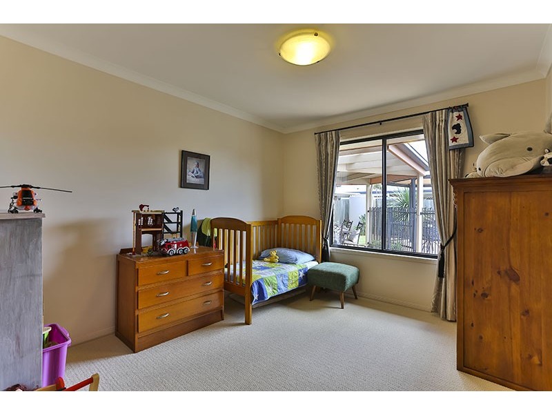 22 Hinchliffe Drive, Kearneys Spring QLD 4350