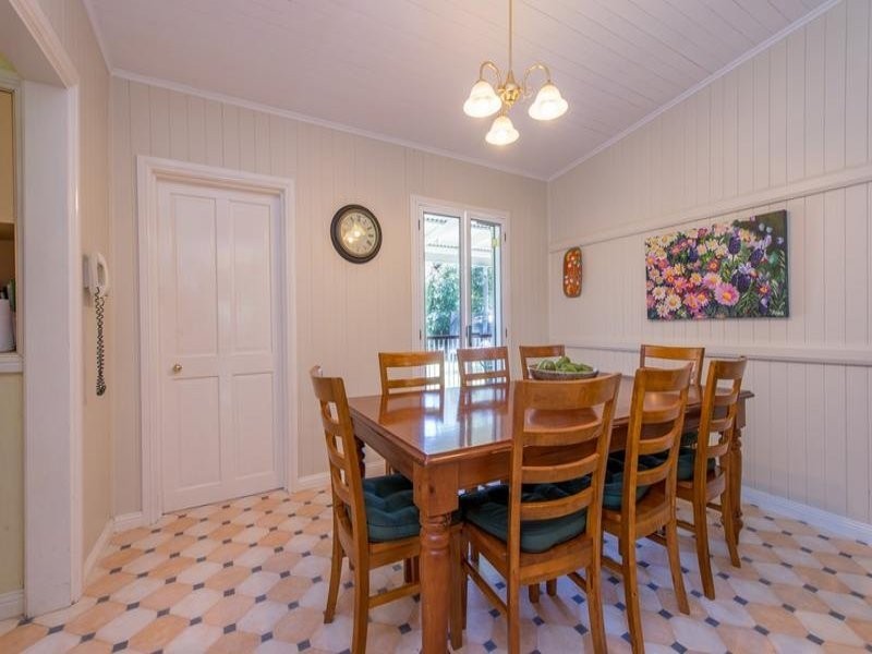 25 Phillip Street, East Toowoomba QLD 4350