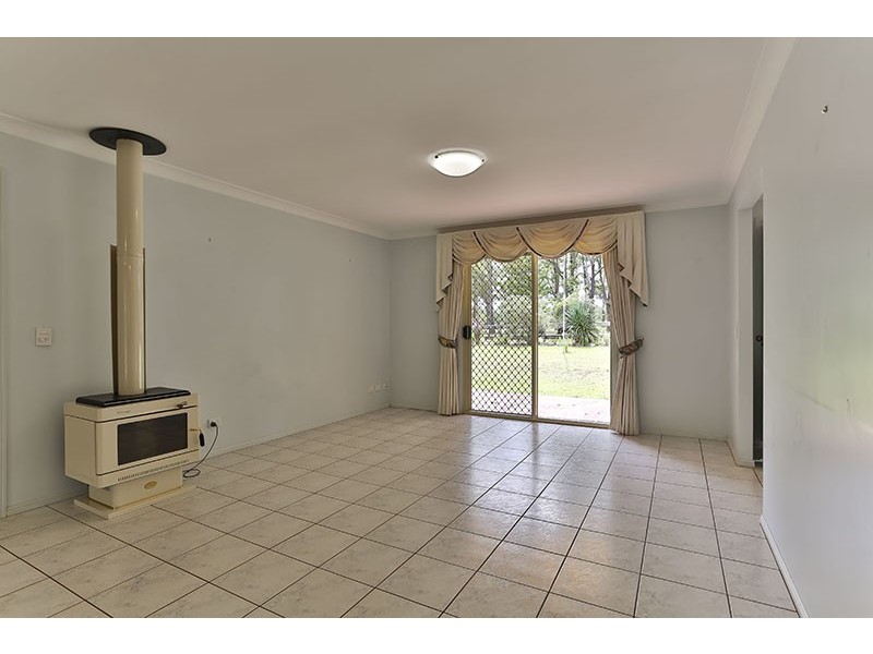 61 Zeller Road, Geham QLD 4352