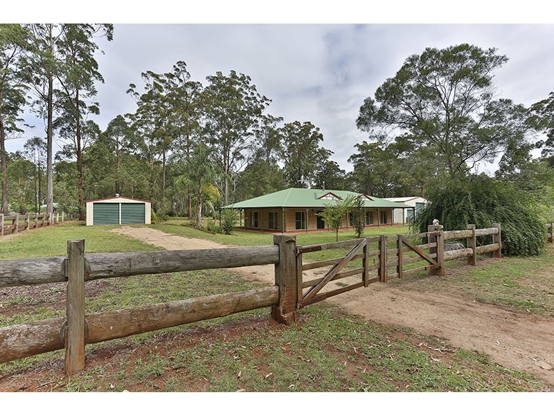 61 Zeller Road, Geham QLD 4352