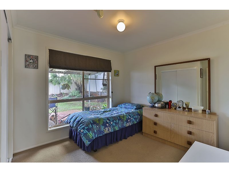 9 Dalrello Court, Glenvale QLD 4350